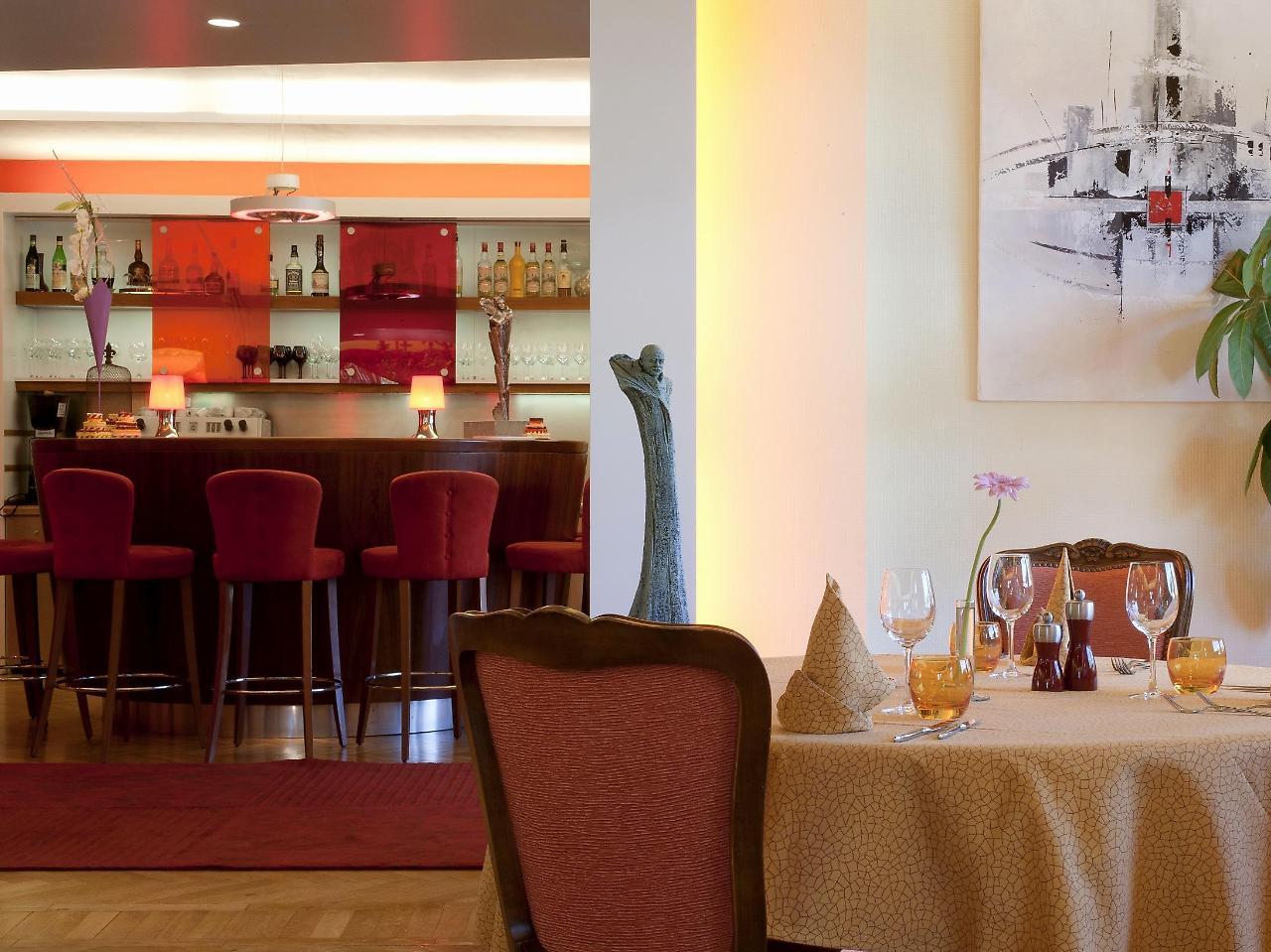 Hotel Restaurant Logis La Palette Wettolsheim Exteriér fotografie