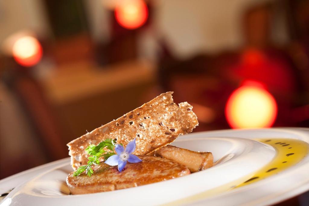 Hotel Restaurant Logis La Palette Wettolsheim Exteriér fotografie