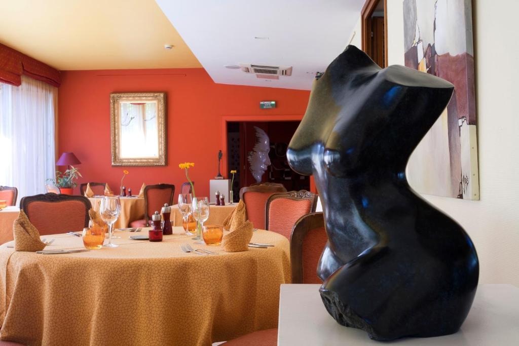 Hotel Restaurant Logis La Palette Wettolsheim Exteriér fotografie